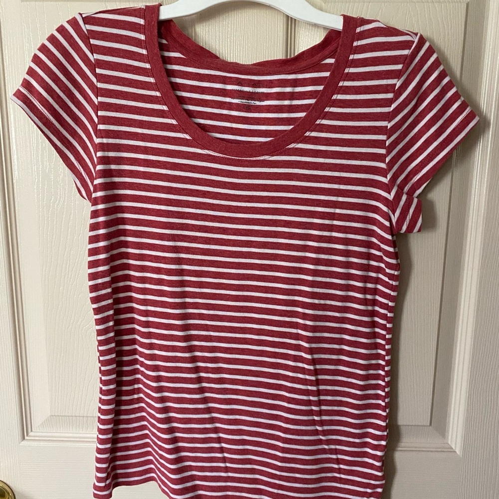 Tahari Women's Red & White Stripe Tee Size L Soft